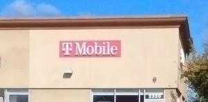 T-Mobile Hwy 46 & Palm