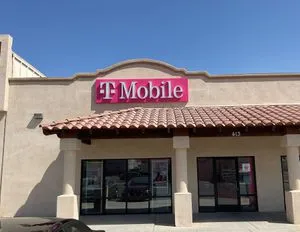 T-Mobile W Main St & N Rio Vista Ave