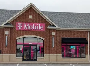 T-Mobile Old State Rte 3 & Mrktplc Dr