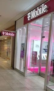 T-Mobile Willowbrook Mall
