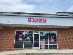 T-Mobile East Main Street