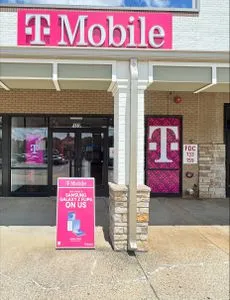 T-Mobile Weaver Blvd & I-26