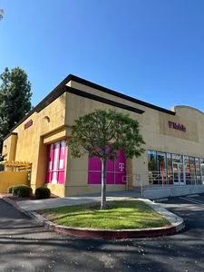 T-Mobile S Azusa Ave & E Amar Rd