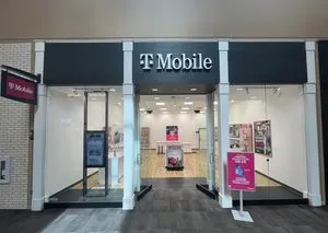 T-Mobile Jordan Creek Town Center