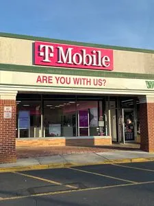 T-Mobile Union Blvd & Keith Ln