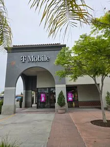T-Mobile Goldenwest & Westminster