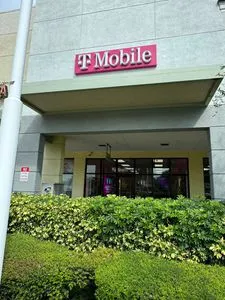 T-Mobile S Military Trail & Summit Blvd