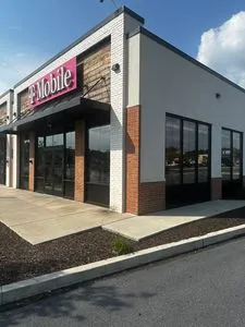 T-Mobile Macarthur Rd & Schadt Ave