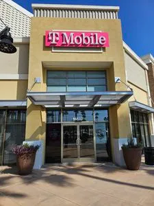 T-Mobile Whittwood Town Center