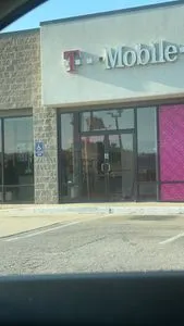 T-Mobile South Rock Rd & E Kellogg Ave