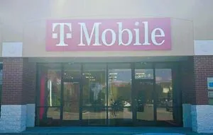 T-Mobile Carolina Beach Road & Piner Rd