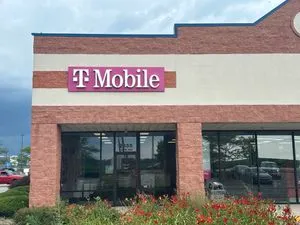 T-Mobile Progress Way & Rombach Ave