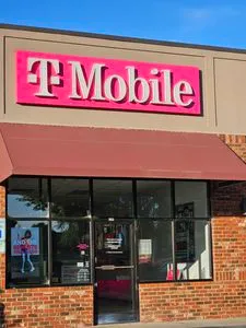 T-Mobile Hanes Mill & Summit Square
