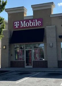 T-Mobile Parkway Village