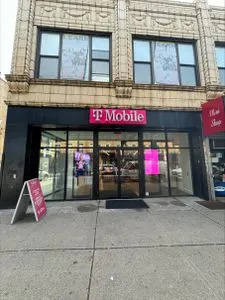 T-Mobile Jamaica & 91st St