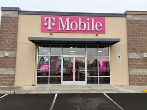 T-Mobile Nob Hill & 64th