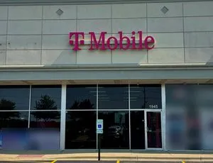 T-Mobile Marketview Dr & Carpenter St