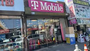 T-Mobile East 170th & Jerome
