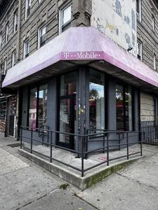 T-Mobile Coney Island Ave & Ave M
