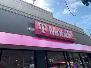 T-Mobile Brighton Beach & Brighton 7th