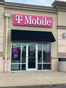 T-Mobile Glynn Isles