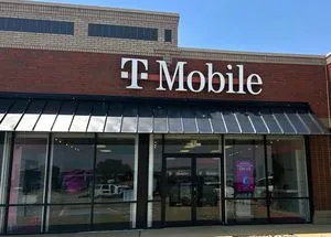 T-Mobile I-35 & Alsbury Blvd
