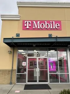 T-Mobile George Hopper Rd & I-5