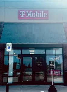 T-Mobile Tanger Outlet Mall