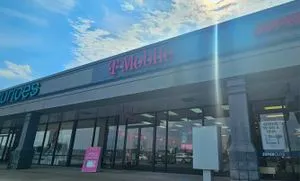 T-Mobile Southgate Rd & Wheeling Ave