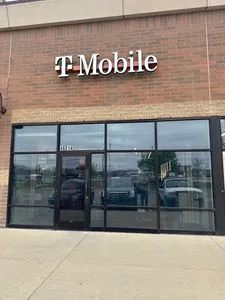 T-Mobile Michigan Ave & S Canton Ctr Rd