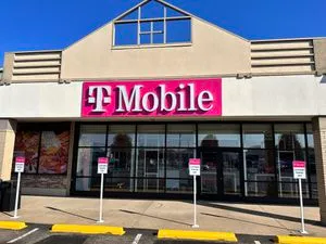 T-Mobile Country Fair Shopping Center