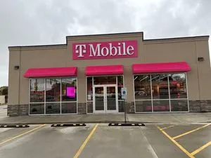 T-Mobile 12th St & Old US 50