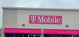 T-Mobile Plaza Escorial