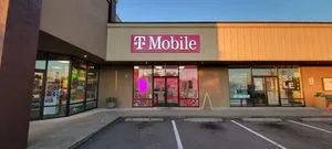 T-Mobile Centralia Outlet Mall