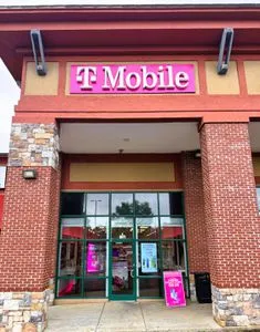 T-Mobile N Tryon & Lambeth Dr
