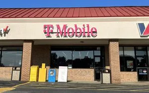 T-Mobile TightSqueeze Plaza
