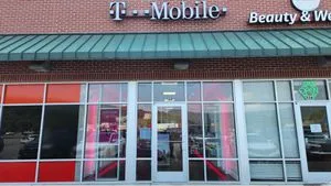 T-Mobile Cummings Highway